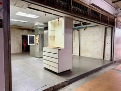 Bukit Batok West Avenue 8 (D23), Shop House #581716431